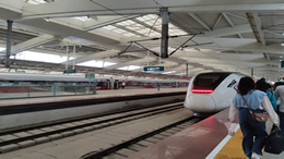 腾讯音乐今日正式在香港联合交易所主板上市